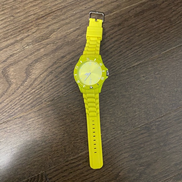 Silicone Watch - Picture 2 of 2